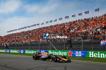 2023-08-25 - 01 VERSTAPPEN Max (nld), Red Bull Racing RB19, action during the 2023 Formula 1 Heineken Dutch Grand Prix, 13th round of the 2023 Formula One World Championship from August 25 to 28, 2023 on the Zandvoort Circuit, in Zandvoort, Netherlands - F1 - DUTCH GRAND PRIX 2023 - FORMULA 1 - MOTORS