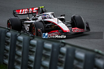 2023-08-25 - 27 HULKENBERG Nico (ger), Haas F1 Team VF-23 Ferrari, action during the 2023 Formula 1 Heineken Dutch Grand Prix, 13th round of the 2023 Formula One World Championship from August 25 to 28, 2023 on the Zandvoort Circuit, in Zandvoort, Netherlands - F1 - DUTCH GRAND PRIX 2023 - FORMULA 1 - MOTORS