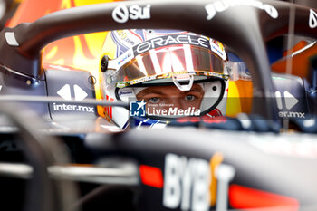 2023-08-25 - VERSTAPPEN Max (ned), Red Bull Racing RB19, portrait during the 2023 Formula 1 Heineken Dutch Grand Prix, 13th round of the 2023 Formula One World Championship from August 25 to 28, 2023 on the Zandvoort Circuit, in Zandvoort, Netherlands - F1 - DUTCH GRAND PRIX 2023 - FORMULA 1 - MOTORS