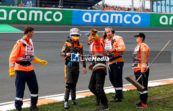 2023-08-25 - 81 PIASTRI Oscar (aus), McLaren F1 Team MCL60, action crash, accident, during the 2023 Formula 1 Heineken Dutch Grand Prix, 13th round of the 2023 Formula One World Championship from August 25 to 28, 2023 on the Zandvoort Circuit, in Zandvoort, Netherlands - F1 - DUTCH GRAND PRIX 2023 - FORMULA 1 - MOTORS