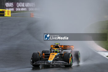 2023-08-26 - 04 NORRIS Lando (gbr), McLaren F1 Team MCL60, action during the 2023 Formula 1 Heineken Dutch Grand Prix, 13th round of the 2023 Formula One World Championship from August 25 to 28, 2023 on the Zandvoort Circuit, in Zandvoort, Netherlands - F1 - DUTCH GRAND PRIX 2023 - FORMULA 1 - MOTORS