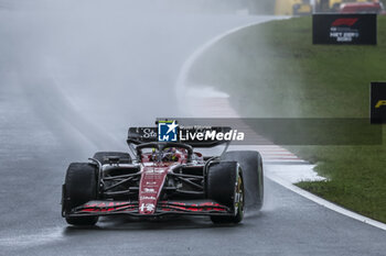 2023-08-26 - 24 ZHOU Guanyu (chi), Alfa Romeo F1 Team Stake C43, action during the 2023 Formula 1 Heineken Dutch Grand Prix, 13th round of the 2023 Formula One World Championship from August 25 to 28, 2023 on the Zandvoort Circuit, in Zandvoort, Netherlands - F1 - DUTCH GRAND PRIX 2023 - FORMULA 1 - MOTORS