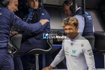 2023-08-26 - ALBON Alexander (tha), Williams Racing FW45, portrait during the 2023 Formula 1 Heineken Dutch Grand Prix, 13th round of the 2023 Formula One World Championship from August 25 to 28, 2023 on the Zandvoort Circuit, in Zandvoort, Netherlands - F1 - DUTCH GRAND PRIX 2023 - FORMULA 1 - MOTORS