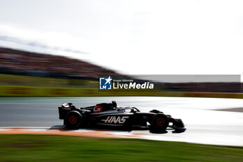 2023-08-26 - 27 HULKENBERG Nico (ger), Haas F1 Team VF-23 Ferrari, action during the 2023 Formula 1 Heineken Dutch Grand Prix, 13th round of the 2023 Formula One World Championship from August 25 to 28, 2023 on the Zandvoort Circuit, in Zandvoort, Netherlands - F1 - DUTCH GRAND PRIX 2023 - FORMULA 1 - MOTORS