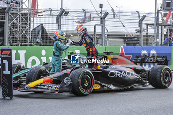 2023-08-27 - VERSTAPPEN Max (ned), Red Bull Racing RB19, portrait ALONSO Fernando (spa), Aston Martin F1 Team AMR23, portrait during the 2023 Formula 1 Heineken Dutch Grand Prix, 13th round of the 2023 Formula One World Championship from August 25 to 28, 2023 on the Zandvoort Circuit, in Zandvoort, Netherlands - F1 - DUTCH GRAND PRIX 2023 - RACE - FORMULA 1 - MOTORS