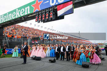 2023-08-27 - RIEU Andre on the starting grid during national anthem during the 2023 Formula 1 Heineken Dutch Grand Prix, 13th round of the 2023 Formula One World Championship from August 25 to 28, 2023 on the Zandvoort Circuit, in Zandvoort, Netherlands - F1 - DUTCH GRAND PRIX 2023 - RACE - FORMULA 1 - MOTORS