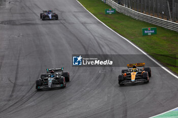2023-08-27 - 63 RUSSELL George (gbr), Mercedes AMG F1 Team W14, 04 NORRIS Lando (gbr), McLaren F1 Team MCL60, action during the 2023 Formula 1 Heineken Dutch Grand Prix, 13th round of the 2023 Formula One World Championship from August 25 to 28, 2023 on the Zandvoort Circuit, in Zandvoort, Netherlands - F1 - DUTCH GRAND PRIX 2023 - RACE - FORMULA 1 - MOTORS