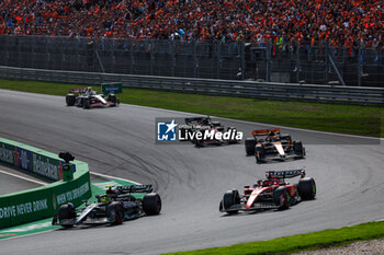 2023-08-27 - 44 HAMILTON Lewis (gbr), Mercedes AMG F1 Team W14, 16 LECLERC Charles (mco), Scuderia Ferrari SF-23, action during the 2023 Formula 1 Heineken Dutch Grand Prix, 13th round of the 2023 Formula One World Championship from August 25 to 28, 2023 on the Zandvoort Circuit, in Zandvoort, Netherlands - F1 - DUTCH GRAND PRIX 2023 - RACE - FORMULA 1 - MOTORS