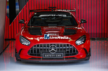 2023-08-31 - Mercedes Safety Car during the 2023 Formula 1 Pirelli Grand Premio d’Italia Grand Prix, 14th round of the 2023 Formula One World Championship from September 1 to 3, 2023 on the Autodromo Nazionale di Monza, in Monza, Italy - F1 - ITALIAN GRAND PRIX 2023 - FORMULA 1 - MOTORS
