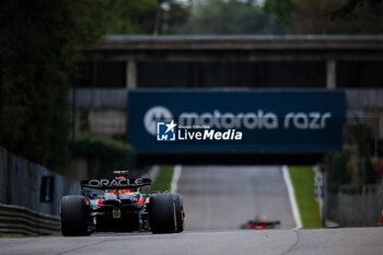 2023-09-01 - 01 VERSTAPPEN Max (nld), Red Bull Racing RB19, action during the 2023 Formula 1 Pirelli Grand Premio d’Italia Grand Prix, 14th round of the 2023 Formula One World Championship from September 1 to 3, 2023 on the Autodromo Nazionale di Monza, in Monza, Italy - F1 - ITALIAN GRAND PRIX 2023  - FORMULA 1 - MOTORS