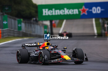 2023-09-01 - 01 VERSTAPPEN Max (nld), Red Bull Racing RB19, action during the 2023 Formula 1 Pirelli Grand Premio d’Italia Grand Prix, 14th round of the 2023 Formula One World Championship from September 1 to 3, 2023 on the Autodromo Nazionale di Monza, in Monza, Italy - F1 - ITALIAN GRAND PRIX 2023  - FORMULA 1 - MOTORS