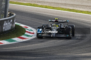 2023-09-01 - 44 HAMILTON Lewis (gbr), Mercedes AMG F1 Team W14, action during the 2023 Formula 1 Pirelli Grand Premio d’Italia Grand Prix, 14th round of the 2023 Formula One World Championship from September 1 to 3, 2023 on the Autodromo Nazionale di Monza, in Monza, Italy - F1 - ITALIAN GRAND PRIX 2023  - FORMULA 1 - MOTORS