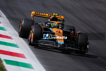 2023-09-02 - 04 NORRIS Lando (gbr), McLaren F1 Team MCL60, action during the 2023 Formula 1 Pirelli Grand Premio d’Italia Grand Prix, 14th round of the 2023 Formula One World Championship from September 1 to 3, 2023 on the Autodromo Nazionale di Monza, in Monza, Italy - F1 - ITALIAN GRAND PRIX 2023 - FORMULA 1 - MOTORS