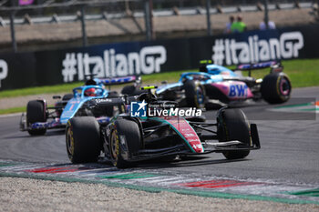 2023-09-03 - 24 ZHOU Guanyu (chi), Alfa Romeo F1 Team Stake C43, action during the 2023 Formula 1 Pirelli Grand Premio d’Italia Grand Prix, 14th round of the 2023 Formula One World Championship from September 1 to 3, 2023 on the Autodromo Nazionale di Monza, in Monza, Italy - F1 - ITALIAN GRAND PRIX 2023 - RACE - FORMULA 1 - MOTORS