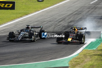 2023-09-03 - 63 RUSSELL George (gbr), Mercedes AMG F1 Team W14, action 11 PEREZ Sergio (mex), Red Bull Racing RB19, action during the 2023 Formula 1 Pirelli Grand Premio d’Italia Grand Prix, 14th round of the 2023 Formula One World Championship from September 1 to 3, 2023 on the Autodromo Nazionale di Monza, in Monza, Italy - F1 - ITALIAN GRAND PRIX 2023 - RACE - FORMULA 1 - MOTORS