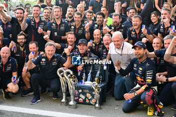 2023-09-03 - HORNER Christian (gbr), Team Principal of Red Bull Racing, portrait WHEATLEY Jonathan (gbr), Team Manager of Red Bull Racing, portrait VERSTAPPEN Max (ned), Red Bull Racing RB19, portrait MARKO Helmut (aut), Drivers’ Manager of Red Bull Racing, portrait PEREZ Sergio (mex), Red Bull Racing RB19, portrait celebrates the victory during the 2023 Formula 1 Pirelli Grand Premio d’Italia Grand Prix, 14th round of the 2023 Formula One World Championship from September 1 to 3, 2023 on the Autodromo Nazionale di Monza, in Monza, Italy - F1 - ITALIAN GRAND PRIX 2023 - RACE - FORMULA 1 - MOTORS