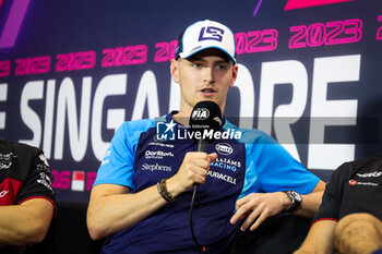 2023-09-14 - SARGEANT Logan (usa), Williams Racing FW45, portrait during the 2023 Formula 1 Singapore Airlines Singapore Grand Prix, 15th round of the 2023 Formula One World Championship from September 15 to 17, 2023 on the Marina Bay Street Circuit, in Singapore - F1 - SINGAPORE GRAND PRIX 2023 - FORMULA 1 - MOTORS