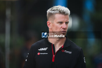2023-09-14 - HULKENBERG Nico (ger), Haas F1 Team VF-23 Ferrari, portrait during the 2023 Formula 1 Singapore Airlines Singapore Grand Prix, 15th round of the 2023 Formula One World Championship from September 15 to 17, 2023 on the Marina Bay Street Circuit, in Singapore - F1 - SINGAPORE GRAND PRIX 2023 - FORMULA 1 - MOTORS