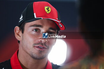 2023-09-14 - LECLERC Charles (mco), Scuderia Ferrari SF-23, portrait during the 2023 Formula 1 Singapore Airlines Singapore Grand Prix, 15th round of the 2023 Formula One World Championship from September 15 to 17, 2023 on the Marina Bay Street Circuit, in Singapore - F1 - SINGAPORE GRAND PRIX 2023 - FORMULA 1 - MOTORS
