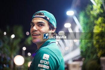 2023-09-14 - STROLL Lance (can), Aston Martin F1 Team AMR23, portrait during the 2023 Formula 1 Singapore Airlines Singapore Grand Prix, 15th round of the 2023 Formula One World Championship from September 15 to 17, 2023 on the Marina Bay Street Circuit, in Singapore - F1 - SINGAPORE GRAND PRIX 2023 - FORMULA 1 - MOTORS