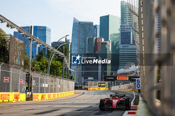 2023-09-15 - 16 LECLERC Charles (mco), Scuderia Ferrari SF-23, action during the 2023 Formula 1 Singapore Airlines Singapore Grand Prix, 15th round of the 2023 Formula One World Championship from September 15 to 17, 2023 on the Marina Bay Street Circuit, in Singapore - F1 - SINGAPORE GRAND PRIX 2023 - FORMULA 1 - MOTORS