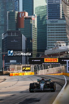 2023-09-15 - 63 RUSSELL George (gbr), Mercedes AMG F1 Team W14, action during the 2023 Formula 1 Singapore Airlines Singapore Grand Prix, 15th round of the 2023 Formula One World Championship from September 15 to 17, 2023 on the Marina Bay Street Circuit, in Singapore - F1 - SINGAPORE GRAND PRIX 2023 - FORMULA 1 - MOTORS
