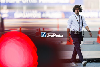 2023-09-15 - RICARD Victor, FIA Digital Communication Officer, portrait during the 2023 Formula 1 Singapore Airlines Singapore Grand Prix, 15th round of the 2023 Formula One World Championship from September 15 to 17, 2023 on the Marina Bay Street Circuit, in Singapore - F1 - SINGAPORE GRAND PRIX 2023 - FORMULA 1 - MOTORS
