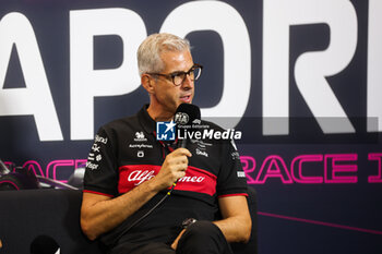 2023-09-15 - press conference ALUNNI BRAVI Alessandro (ita), Managing Director of Sauber Group & Team Representative, portrait during the 2023 Formula 1 Singapore Airlines Singapore Grand Prix, 15th round of the 2023 Formula One World Championship from September 15 to 17, 2023 on the Marina Bay Street Circuit, in Singapore - F1 - SINGAPORE GRAND PRIX 2023 - FORMULA 1 - MOTORS