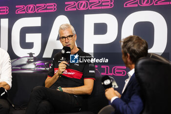 2023-09-15 - press conference ALUNNI BRAVI Alessandro (ita), Managing Director of Sauber Group & Team Representative, portrait during the 2023 Formula 1 Singapore Airlines Singapore Grand Prix, 15th round of the 2023 Formula One World Championship from September 15 to 17, 2023 on the Marina Bay Street Circuit, in Singapore - F1 - SINGAPORE GRAND PRIX 2023 - FORMULA 1 - MOTORS
