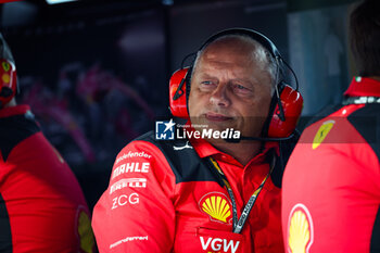 2023-09-16 - VASSEUR Frédéric (fra), Team Principal & General Manager of the Scuderia Ferrari, portrait during the 2023 Formula 1 Singapore Airlines Singapore Grand Prix, 15th round of the 2023 Formula One World Championship from September 15 to 17, 2023 on the Marina Bay Street Circuit, in Singapore - F1 - SINGAPORE GRAND PRIX 2023 - FORMULA 1 - MOTORS