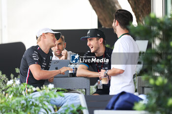 2023-09-17 - SCHUMACHER Mick (ger), Reserve Driver of Mercedes AMG F1 Team, DOOHAN Jack (aus), Alpine F1 Team A523, AUBRY Gabriel, portrait during the 2023 Formula 1 Singapore Airlines Singapore Grand Prix, 15th round of the 2023 Formula One World Championship from September 15 to 17, 2023 on the Marina Bay Street Circuit, in Singapore - F1 - SINGAPORE GRAND PRIX 2023 - RACE - FORMULA 1 - MOTORS