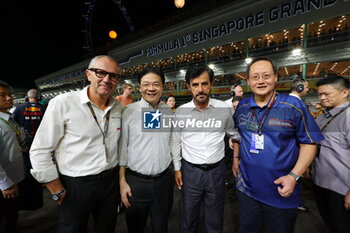 2023-09-17 - DOMENICALI Stefano (ita), Chairman and CEO Formula One Group FOG, BEN SULAYEM Mohammed (uae), President of the FIA, portrait; during the 2023 Formula 1 Singapore Airlines Singapore Grand Prix, 15th round of the 2023 Formula One World Championship from September 15 to 17, 2023 on the Marina Bay Street Circuit, in Singapore - F1 - SINGAPORE GRAND PRIX 2023 - RACE - FORMULA 1 - MOTORS