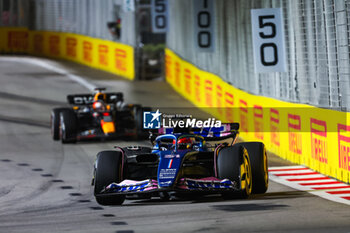 2023-09-17 - 31 OCON Esteban (fra), Alpine F1 Team A523, action during the 2023 Formula 1 Singapore Airlines Singapore Grand Prix, 15th round of the 2023 Formula One World Championship from September 15 to 17, 2023 on the Marina Bay Street Circuit, in Singapore - F1 - SINGAPORE GRAND PRIX 2023 - RACE - FORMULA 1 - MOTORS