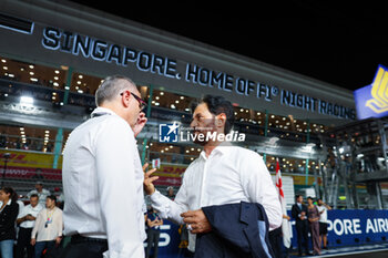 2023-09-17 - starting grid grille de depart BEN SULAYEM Mohammed (uae), President of the FIA, DOMENICALI Stefano (ita), Chairman and CEO Formula One Group FOG, portrait during the 2023 Formula 1 Singapore Airlines Singapore Grand Prix, 15th round of the 2023 Formula One World Championship from September 15 to 17, 2023 on the Marina Bay Street Circuit, in Singapore - F1 - SINGAPORE GRAND PRIX 2023 - RACE - FORMULA 1 - MOTORS