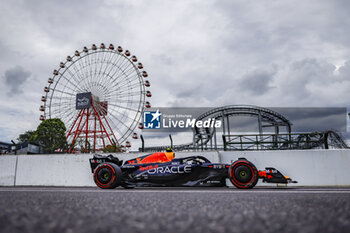 2023-09-22 - 11 PEREZ Sergio (mex), Red Bull Racing RB19, action during the 2023 Formula 1 Lenovo Japanese Grand Prix, 16th round of the 2023 Formula One World Championship from September 22 to 24, 2023 on the Suzuka International Racing Course, in Suzuka - F1 - JAPANESE GRAND PRIX 2023 - FORMULA 1 - MOTORS