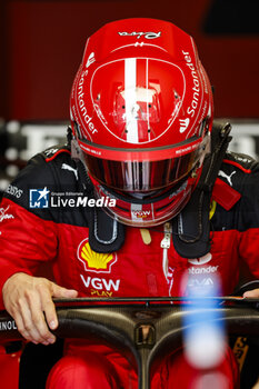 2023-09-22 - LECLERC Charles (mco), Scuderia Ferrari SF-23, portrait during the 2023 Formula 1 Lenovo Japanese Grand Prix, 16th round of the 2023 Formula One World Championship from September 22 to 24, 2023 on the Suzuka International Racing Course, in Suzuka - F1 - JAPANESE GRAND PRIX 2023 - FORMULA 1 - MOTORS