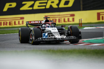 2023-09-22 - 40 LAWSON Liam (nzl), Scuderia AlphaTauri AT04, action during the 2023 Formula 1 Lenovo Japanese Grand Prix, 16th round of the 2023 Formula One World Championship from September 22 to 24, 2023 on the Suzuka International Racing Course, in Suzuka - F1 - JAPANESE GRAND PRIX 2023 - FORMULA 1 - MOTORS