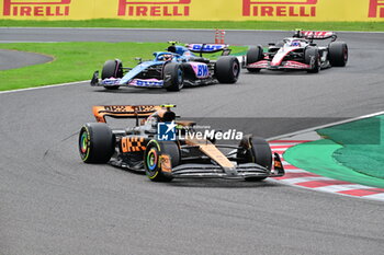 2023-09-22 - 04 NORRIS Lando (gbr), McLaren F1 Team MCL60, action 10 GASLY Pierre (fra), Alpine F1 Team A523, action 27 HULKENBERG Nico (ger), Haas F1 Team VF-23 Ferrari, action during the 2023 Formula 1 Lenovo Japanese Grand Prix, 16th round of the 2023 Formula One World Championship from September 22 to 24, 2023 on the Suzuka International Racing Course, in Suzuka - F1 - JAPANESE GRAND PRIX 2023 - FORMULA 1 - MOTORS