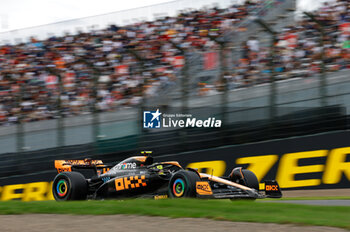 2023-09-22 - 04 NORRIS Lando (gbr), McLaren F1 Team MCL60, action during the 2023 Formula 1 Lenovo Japanese Grand Prix, 16th round of the 2023 Formula One World Championship from September 22 to 24, 2023 on the Suzuka International Racing Course, in Suzuka - F1 - JAPANESE GRAND PRIX 2023 - FORMULA 1 - MOTORS