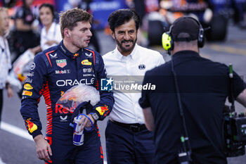 2023-09-23 - VERSTAPPEN Max (ned), Red Bull Racing RB19, portrait BEN SULAYEM Mohammed (uae), President of the FIA, portrait during the 2023 Formula 1 Lenovo Japanese Grand Prix, 16th round of the 2023 Formula One World Championship from September 22 to 24, 2023 on the Suzuka International Racing Course, in Suzuka - F1 - JAPANESE GRAND PRIX 2023 - FORMULA 1 - MOTORS