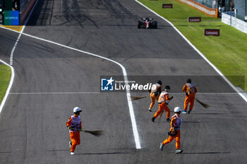 2023-09-24 - Marshall on track during the 2023 Formula 1 Lenovo Japanese Grand Prix, 16th round of the 2023 Formula One World Championship from September 22 to 24, 2023 on the Suzuka International Racing Course, in Suzuka - F1 - JAPANESE GRAND PRIX 2023 - RACE - FORMULA 1 - MOTORS