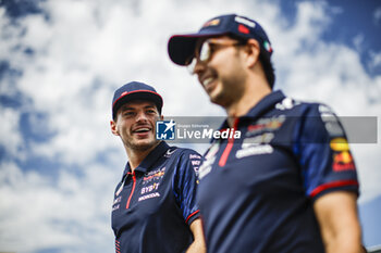 2023-09-24 - VERSTAPPEN Max (ned), Red Bull Racing RB19, portrait PEREZ Sergio (mex), Red Bull Racing RB19, portrait during the 2023 Formula 1 Lenovo Japanese Grand Prix, 16th round of the 2023 Formula One World Championship from September 22 to 24, 2023 on the Suzuka International Racing Course, in Suzuka - F1 - JAPANESE GRAND PRIX 2023 - RACE - FORMULA 1 - MOTORS