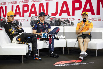 2023-09-24 - VERSTAPPEN Max (ned), Red Bull Racing RB19, portrait NORRIS Lando (gbr), McLaren F1 Team MCL60, portrait PIASTRI Oscar (aus), McLaren F1 Team MCL60, portrait press conference during the 2023 Formula 1 Lenovo Japanese Grand Prix, 16th round of the 2023 Formula One World Championship from September 22 to 24, 2023 on the Suzuka International Racing Course, in Suzuka - F1 - JAPANESE GRAND PRIX 2023 - RACE - FORMULA 1 - MOTORS