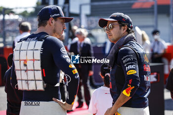 2023-09-24 - VERSTAPPEN Max (ned), Red Bull Racing RB19, portrait PEREZ Sergio (mex), Red Bull Racing RB19, portrait during the 2023 Formula 1 Lenovo Japanese Grand Prix, 16th round of the 2023 Formula One World Championship from September 22 to 24, 2023 on the Suzuka International Racing Course, in Suzuka - F1 - JAPANESE GRAND PRIX 2023 - RACE - FORMULA 1 - MOTORS