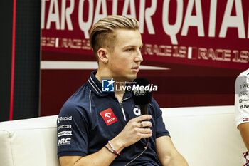2023-10-05 - LAWSON Liam (nzl), Scuderia AlphaTauri AT04, portrait press conference during the 2023 Formula 1 Qatar Grand Prix, 17th round of the 2023 Formula One World Championship from October 6 to 8, 2023 on the Lusail International Circuit, in Doha, Qatar - F1 - QATAR GRAND PRIX 2023 - FORMULA 1 - MOTORS