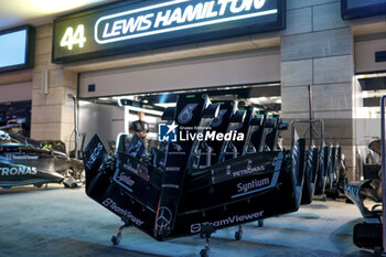 2023-10-05 - Mercedes AMG F1 Team W14, mechanical detail front wing during the 2023 Formula 1 Qatar Grand Prix, 17th round of the 2023 Formula One World Championship from October 6 to 8, 2023 on the Lusail International Circuit, in Doha, Qatar - F1 - QATAR GRAND PRIX 2023 - FORMULA 1 - MOTORS