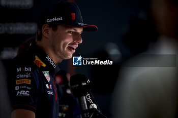 2023-10-05 - VERSTAPPEN Max (ned), Red Bull Racing RB19, portrait during the 2023 Formula 1 Qatar Grand Prix, 17th round of the 2023 Formula One World Championship from October 6 to 8, 2023 on the Lusail International Circuit, in Doha, Qatar - F1 - QATAR GRAND PRIX 2023 - FORMULA 1 - MOTORS