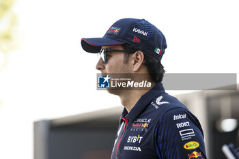 2023-10-06 - PEREZ Sergio (mex), Red Bull Racing RB19, portrait during the 2023 Formula 1 Qatar Grand Prix, 17th round of the 2023 Formula One World Championship from October 6 to 8, 2023 on the Lusail International Circuit, in Doha, Qatar - F1 - QATAR GRAND PRIX 2023 - FORMULA 1 - MOTORS