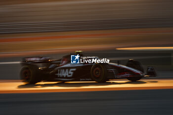 2023-10-06 - 27 HULKENBERG Nico (ger), Haas F1 Team VF-23 Ferrari, action during the 2023 Formula 1 Qatar Grand Prix, 17th round of the 2023 Formula One World Championship from October 6 to 8, 2023 on the Lusail International Circuit, in Doha, Qatar - F1 - QATAR GRAND PRIX 2023 - FORMULA 1 - MOTORS