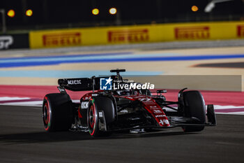 2023-10-06 - 77 BOTTAS Valtteri (fin), Alfa Romeo F1 Team Stake C43, action during the 2023 Formula 1 Qatar Grand Prix, 17th round of the 2023 Formula One World Championship from October 6 to 8, 2023 on the Lusail International Circuit, in Doha, Qatar - F1 - QATAR GRAND PRIX 2023 - FORMULA 1 - MOTORS
